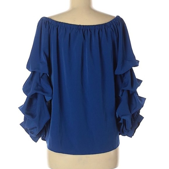 🚫SOLD🚫 Chelsea28 Off the Shoulder Ruffle Sleeve Blouse M - Picture 9 of 10